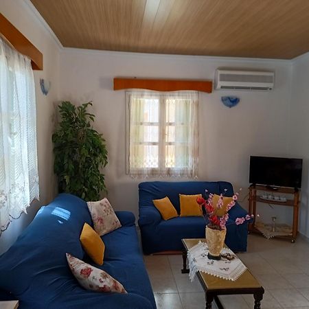 Zoe Apartments Sými Luaran gambar